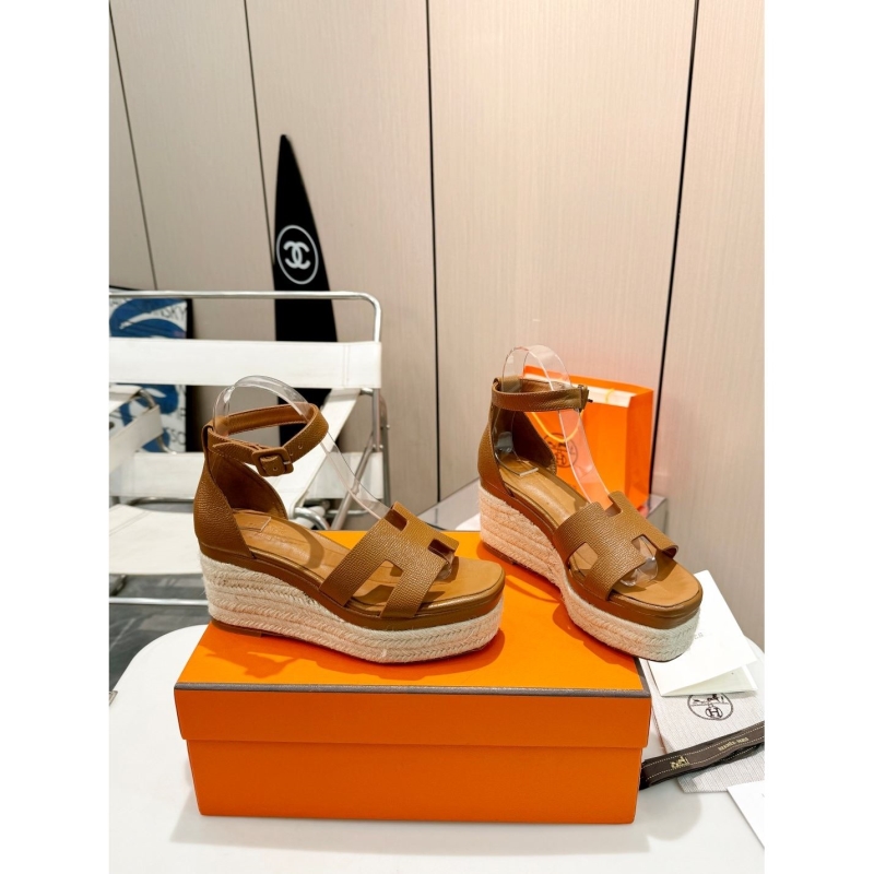 H**mes sandals